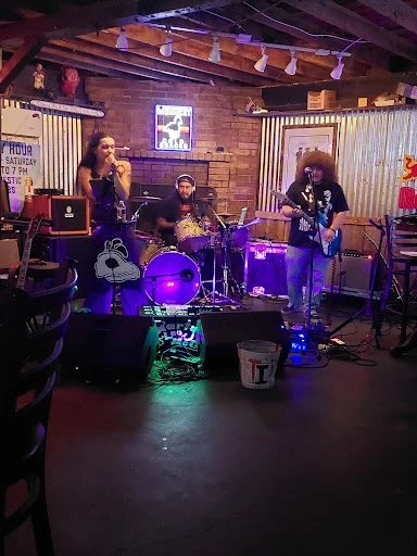 Riley's Bar & Grill  photo 9